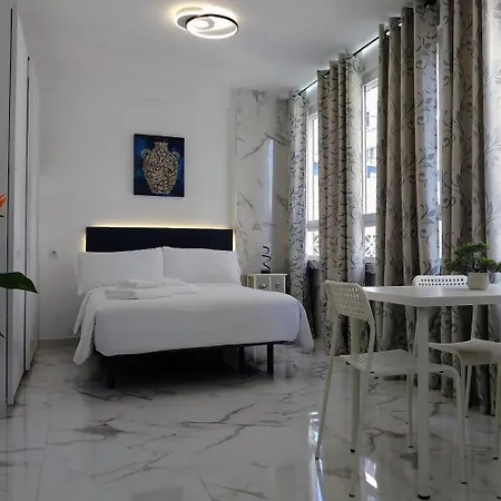 Modern In Downtown Torremolinos, Close To The