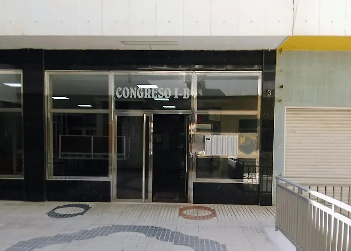 Modern In Downtown Torremolinos, Close To The Torremolinos