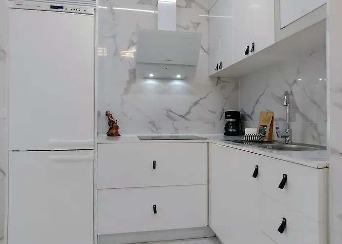 Modern In Downtown Torremolinos, Close To The Apartment Torremolinos