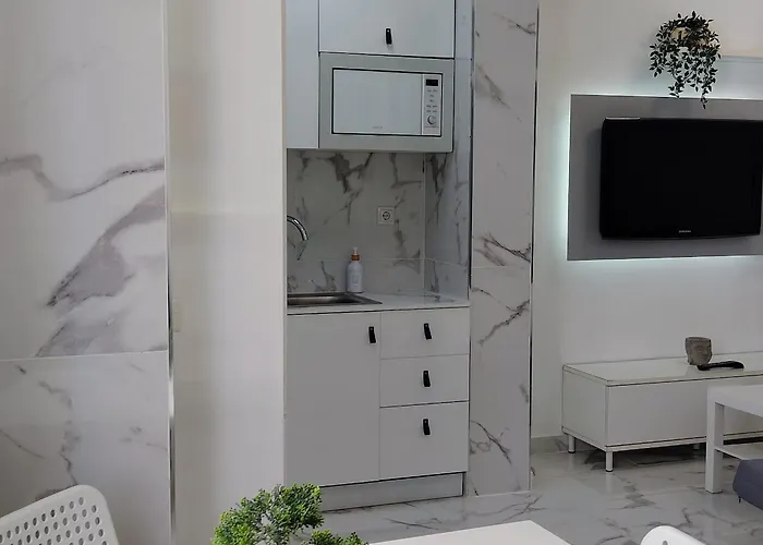 Apartment Modern In Downtown Torremolinos, Close To The